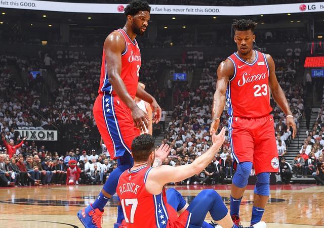  恩比德罚球线上定乾坤，76人加时险胜公牛